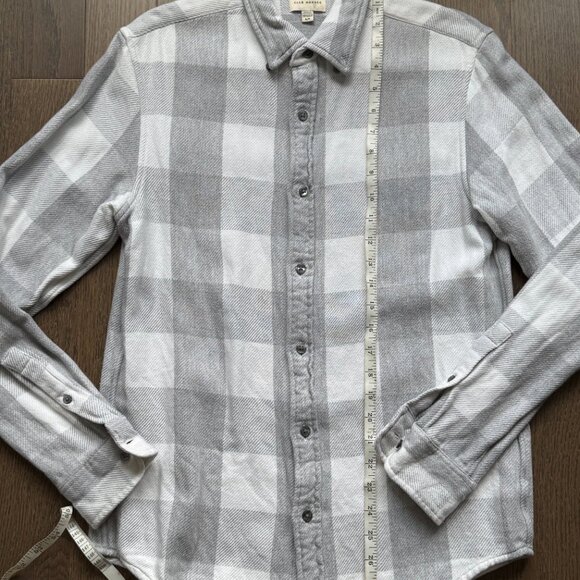 Club Monaco Men's Casual Dress Shirt - Small - 100% Cotton - Picture 2 of 7